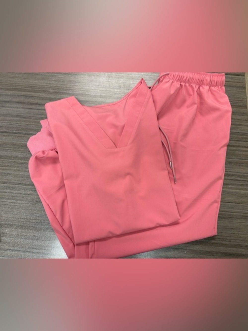 New 💗 Pink Soft & Stretchy Scrub Set (Size 2XL) 💗
